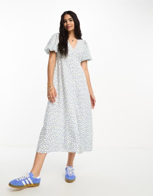 New Look - Vestito midi in lino bianco a fiori con bottoni e maniche a sbuffo