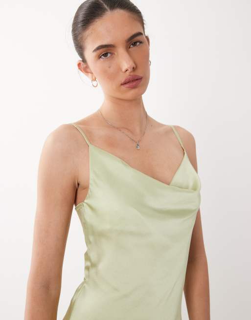 New Look - Vestito midi in raso verde salvia con scollo ad anello, 3 di 4