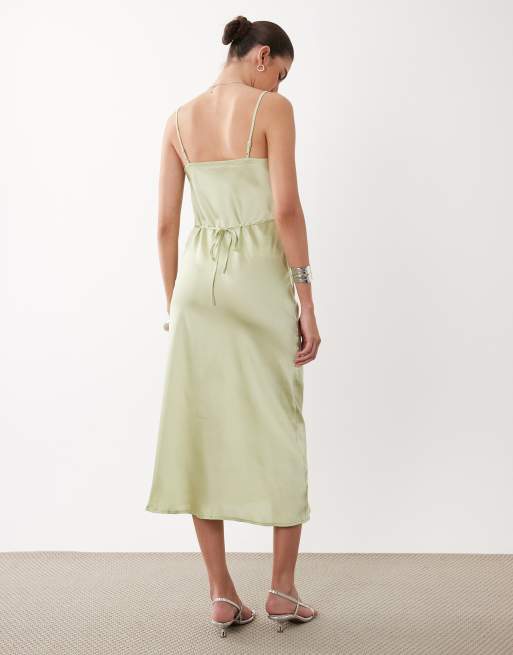 New Look - Vestito midi in raso verde salvia con scollo ad anello, 4 di 4