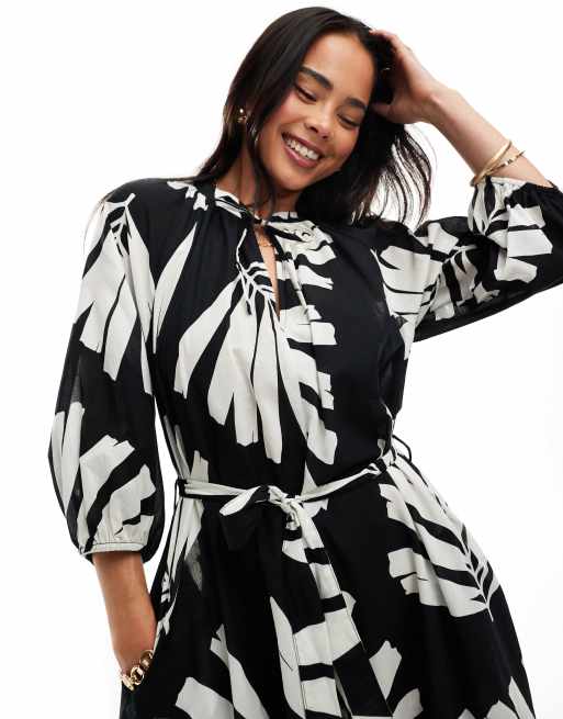 New Look - Vestito midi stile grembiule nero con stampa di palme, 3 di 4