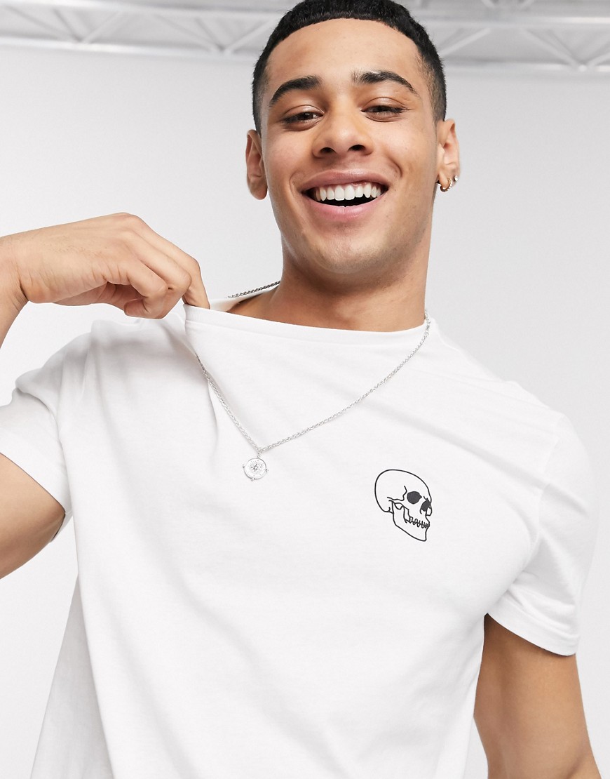 New Look – Vit t-shirt med dödskalletryck på bröstet