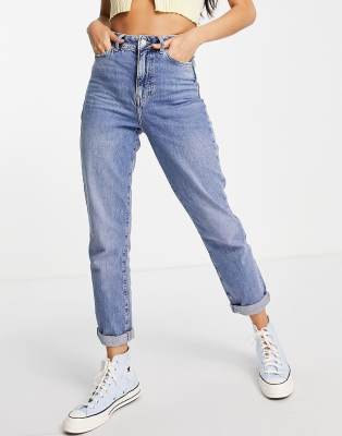 New Look - Waist Enhance - Jean mom soulignant la taille - Bleu moyen | ASOS