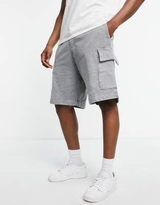 New Look New Look washed cargo short in khaki-Green