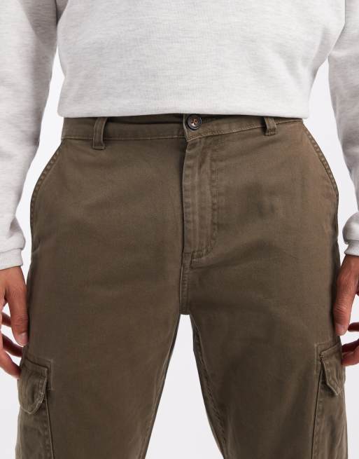 New Look washed cargo trousers in dark khaki, 4 of 5