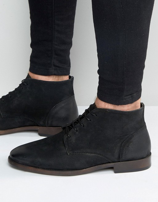 New Look | New Look Waxed Leather Chukka Boots In Black