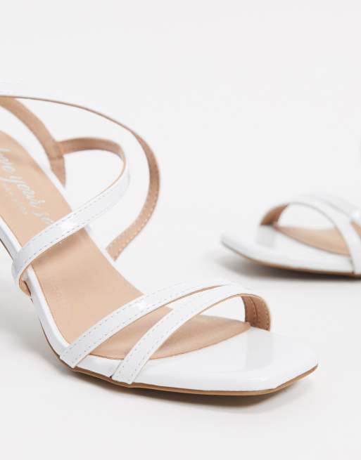 New Look – Weiße Stilettos mit Riemchendesign in Lederoptik, 2 von 4