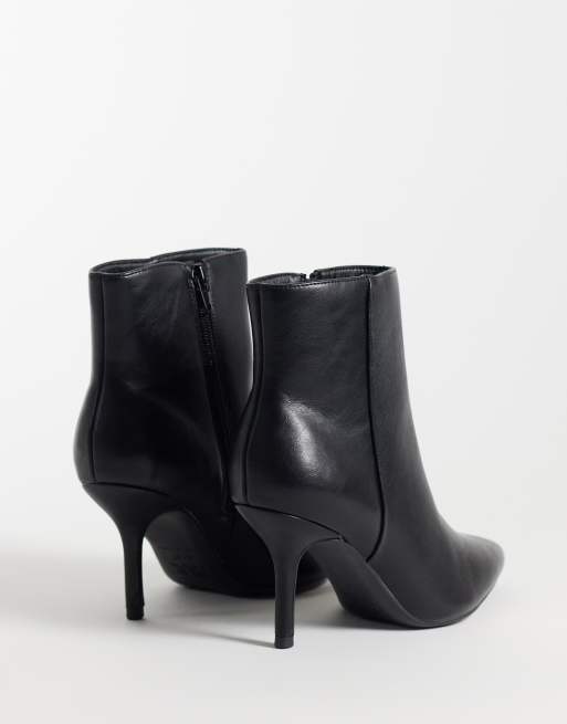 New Look Wide Fit ankelboot med spetsig tå i läderimitation, svart, 5 av 5