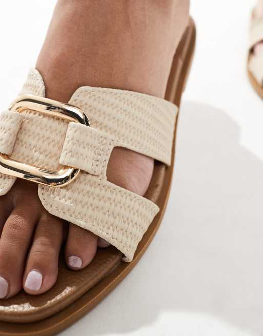 New Look Wide Fit – Bast-Sandalen in Creme mit Metalldetail, 2 von 4