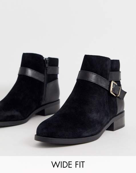 New Look Wide Fit - Bottines plates en daim avec boucle - Noir