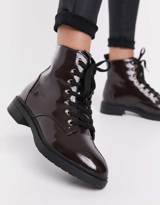 New Look Wide Fit Bottines plates vernies lacets Bordeaux