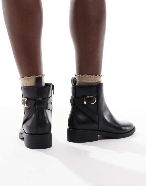 New Look Wide Fit buckle flat ankle boot in black, 3 of 4