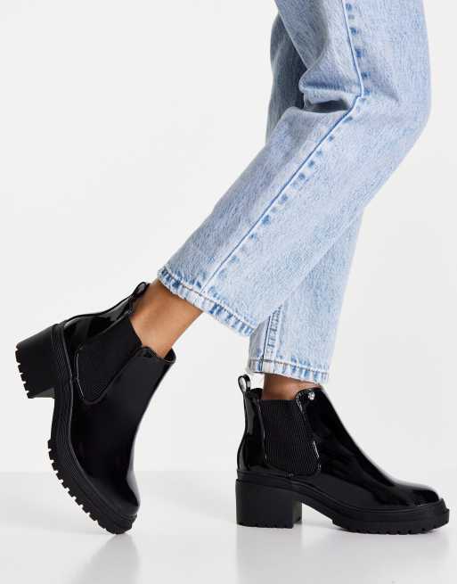 New Look Wide Fit chunky heeled chelsea boot in black