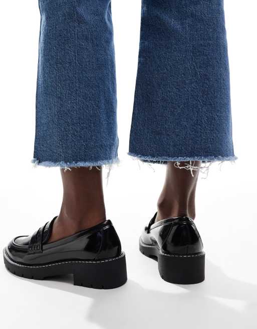 New Look Wide Fit chunky loafer with stitching in black