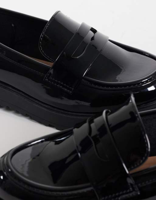 New Look Wide Fit chunky penny loafers in black, 2 of 4