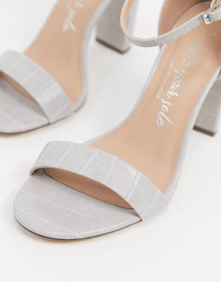 cream heels wide fit