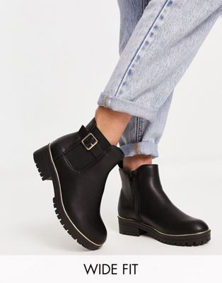 New Look Wide Fit flat chunky chelsea boot with buckle detail in black | ASOS