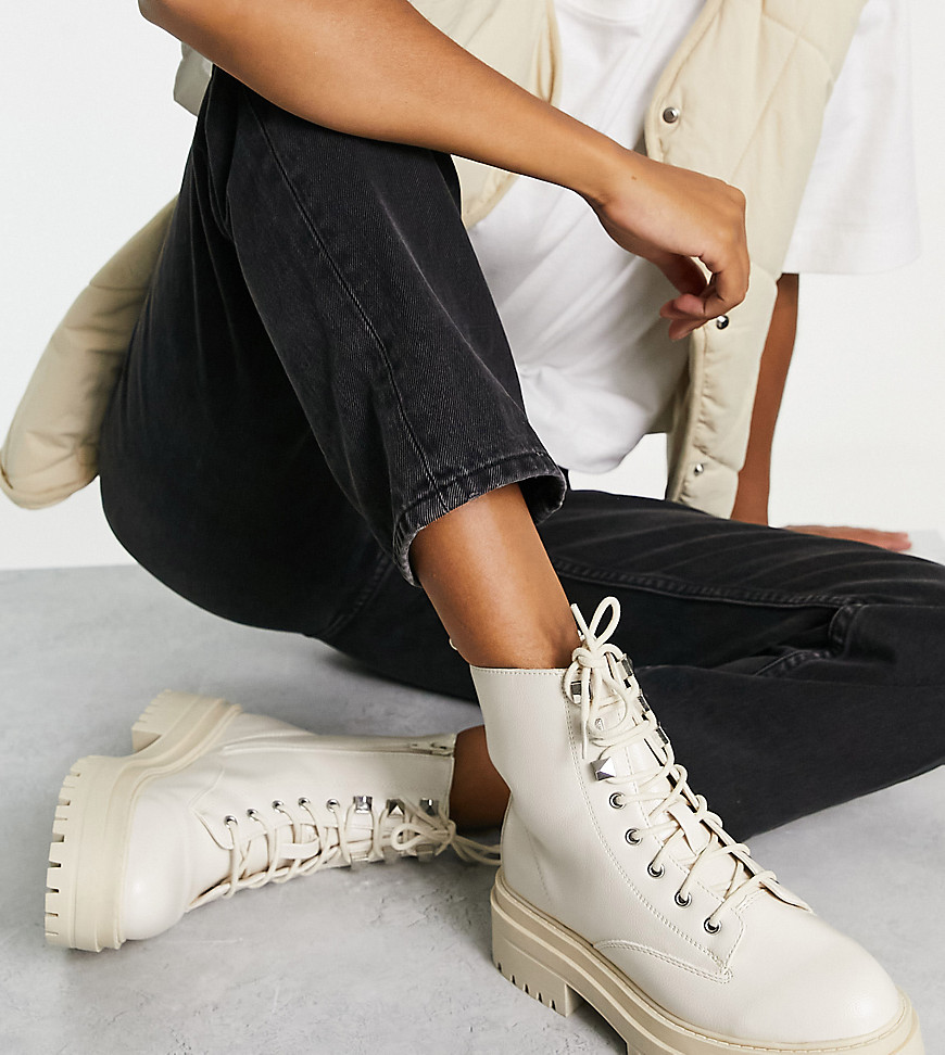 New Look Wide Fit flat chunky lace up boot in off white