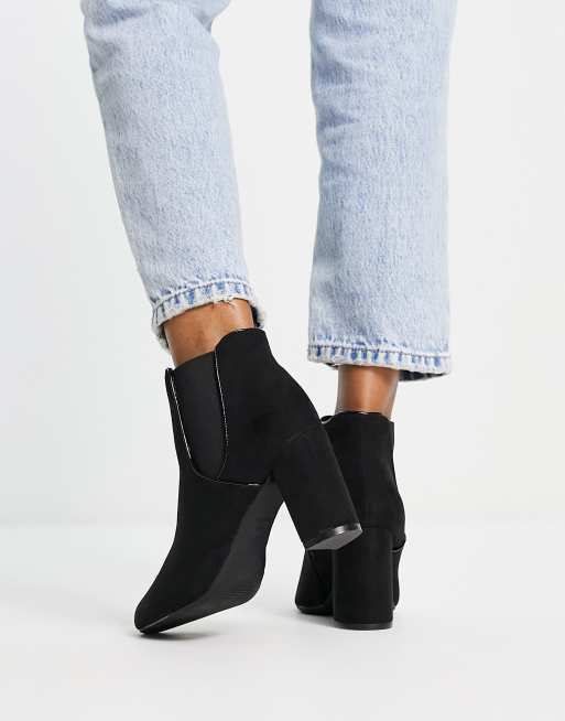 New Look Wide Fit heeled chelsea boots in black, 3 of 4