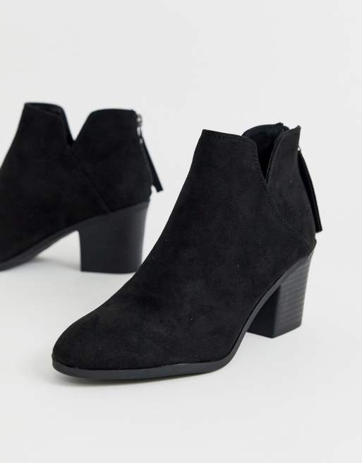 Black low best sale cut ankle boots