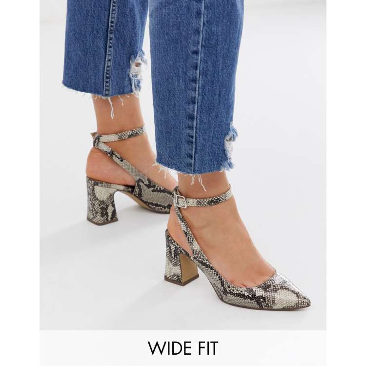 New look deals snake print sandals