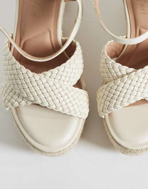 New Look Wide Fit - Sandales compensées style espadrilles à brides tressées - Blanc cassé, 3 de 4