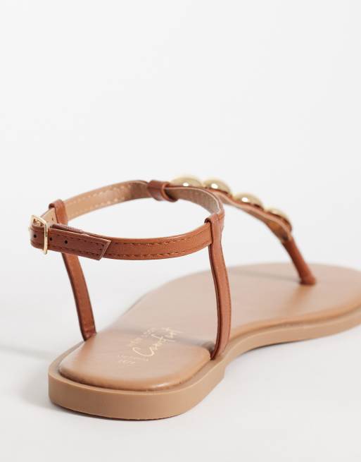 New Look Wide Fit  scallop detail toe post sandal in tan, 4 of 4