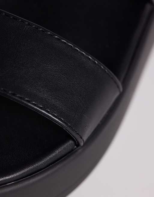 New Look Wide Fit - Sorte flatform-sandaler i imiteret læder, 2 af 4