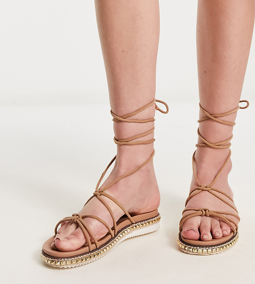 New Look Wide Fit studded flatform sandals with ankle tie strap in oatmeal-Neutral