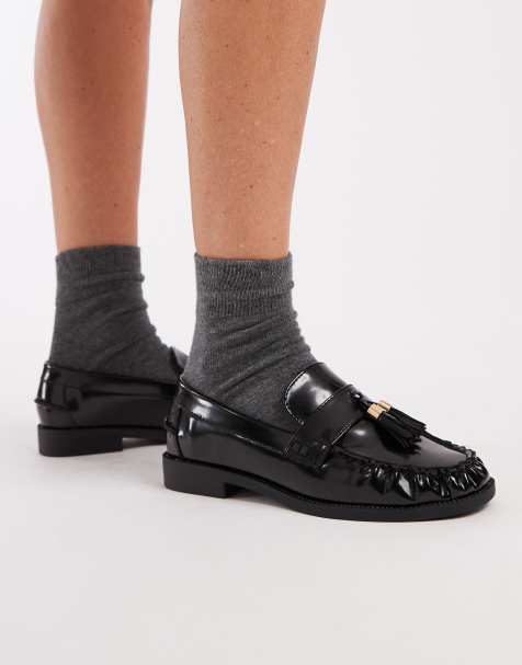 New Look Wide Fit – Svarta lackade loafers med rynkning och tofsar - view 1