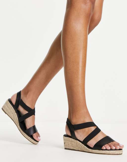 Black store woven wedges