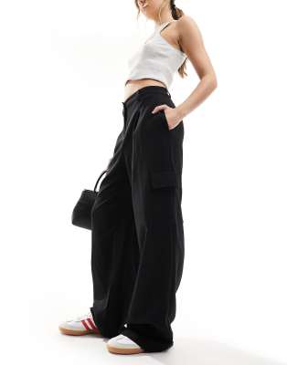 New Look Wide Leg Cargo Pants In Black