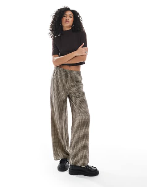 New Look wide leg check trousers in brown - view 1