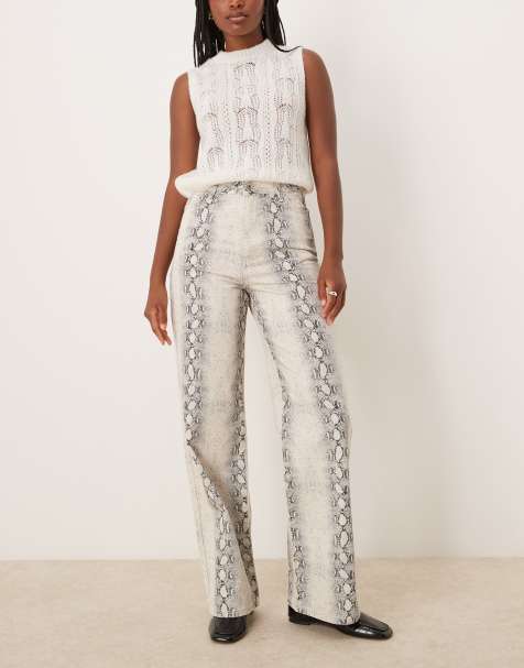 New Look wide leg jeans in snake print - view 1
