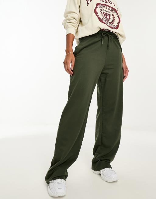 New Look wide leg jogger in khaki