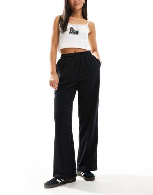 New Look New Look wide leg joggers in black