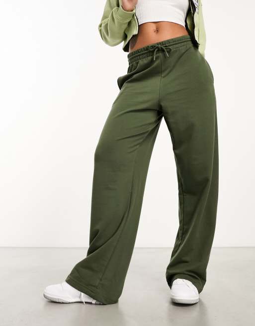 New Look wide leg joggers in khaki ASOS