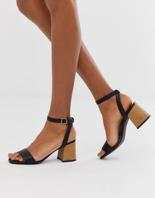 Black wooden 2025 heel sandals