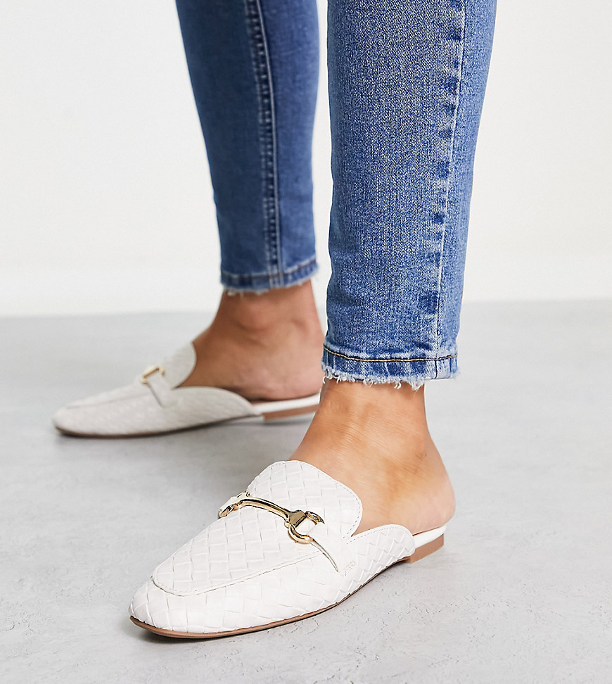 New Look Woven Snaffle Slip On Flat Shoe In White