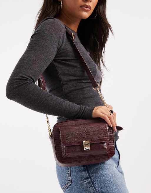 New Look zip crossbody bag in burgundy croc