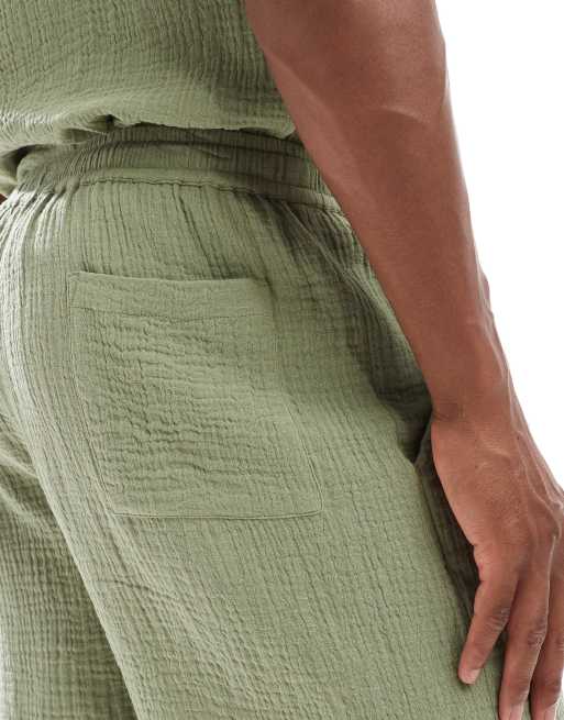 New Look – Zweilagige Shorts in Hellgrün, Kombiteil, 5 von 5