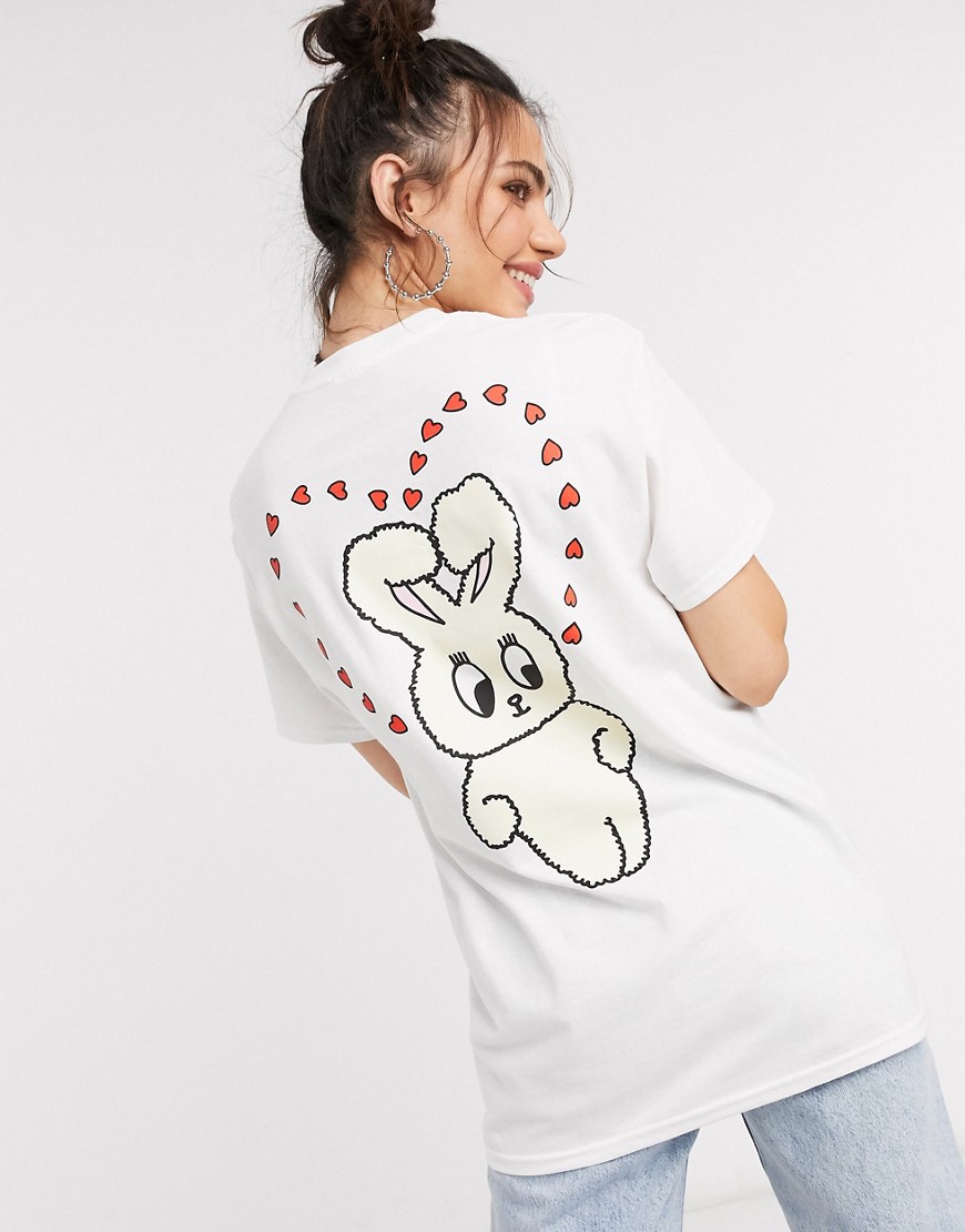 New Love Club – T-shirt i oversize-modell med kanintryck på ryggen-Vit