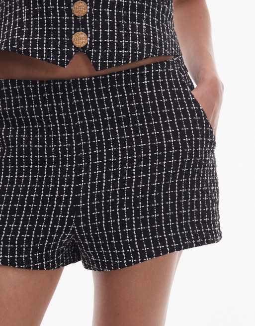 NIA Andre boucle short in black, 4 of 5