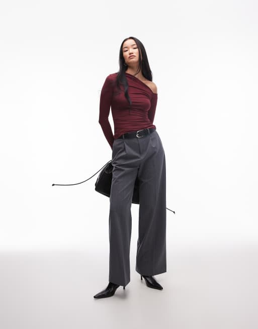 Nia cleo off-shoulder slinky top in oxblood