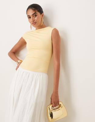 Nia Fraise One-shoulder Slinky Top