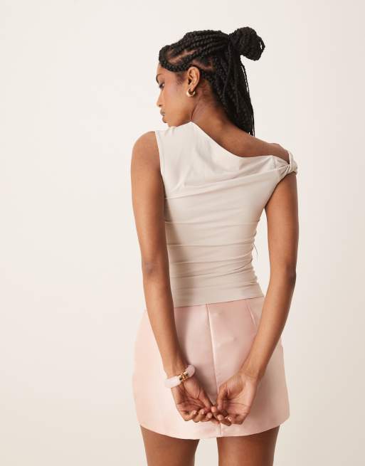 Nia fraise one-shoulder slinky top in stone, 4 of 4