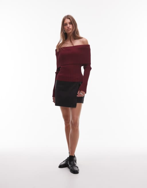 NIA Saffron off shoulder long sleeve sweater in burgundy, 3 of 4