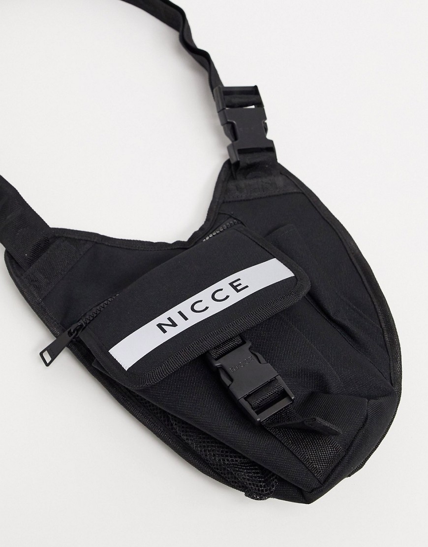Nicce - Crossbodytas met reflecterende logoprint in zwart