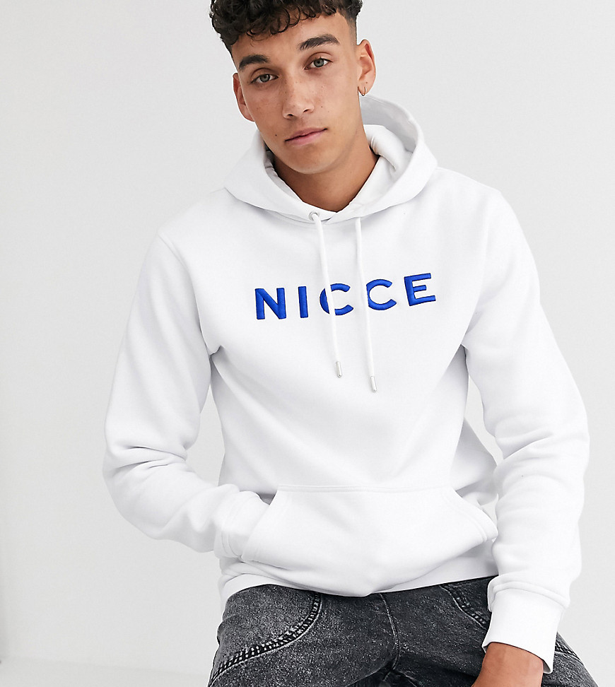 Nicce - Hoodie in wit met blauw logo