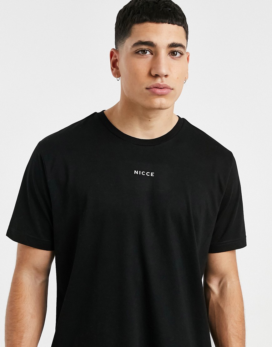 Nicce - Loungekleding sofa - T-shirt in zwart