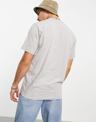 T-shirts et débardeurs Nicce - Omaze - T-shirt imprimé sur la poitrine - Blanc